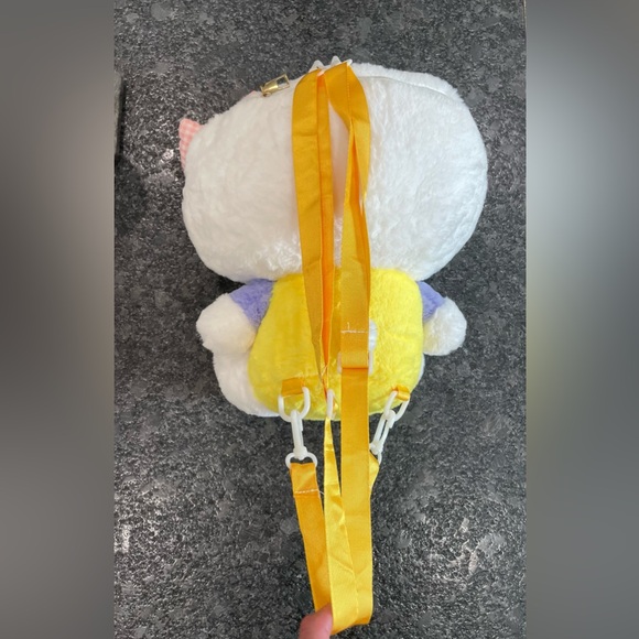 Hello Kitty Sanrio Plush Backpack - Picture 3 of 5